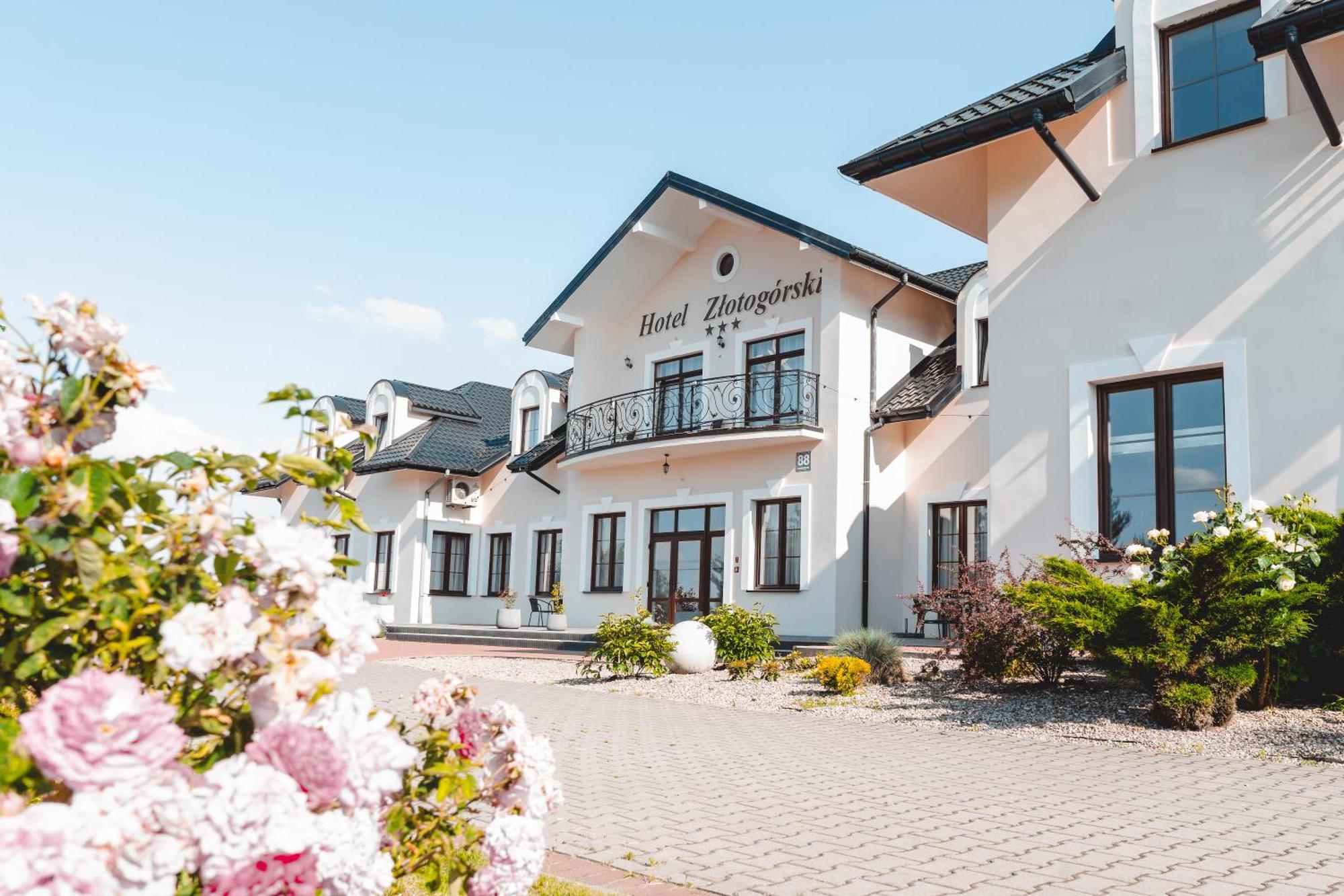 Hotel Zlotogorski Koscielec Екстер'єр фото